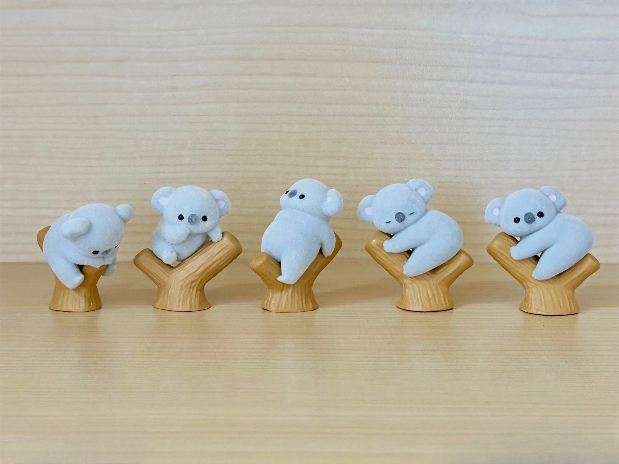 Zabawki kapsułkowe Yell, urocz – Baby Products Set recenzja i cena